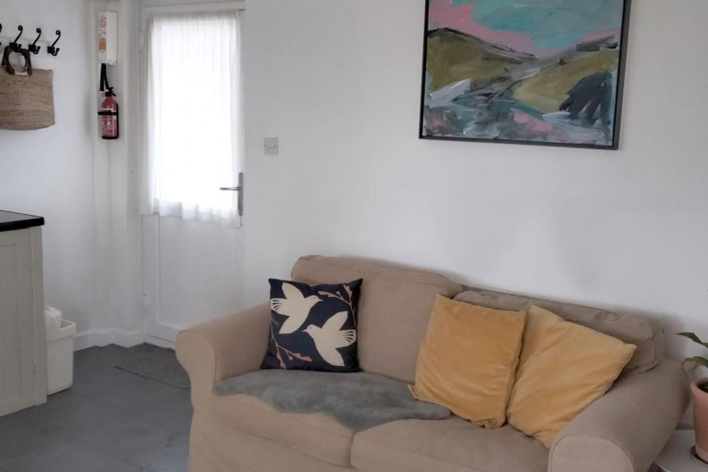 The Flower House, Idyllic Cornish Retreat. Appartement Saint Erth Buitenkant foto