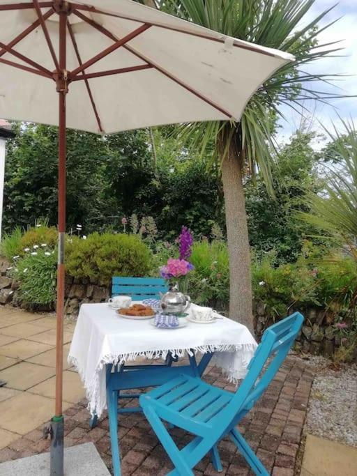 The Flower House, Idyllic Cornish Retreat. Appartement Saint Erth Buitenkant foto